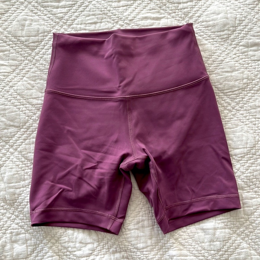 Lululemon Wunder Train 6” Shorts